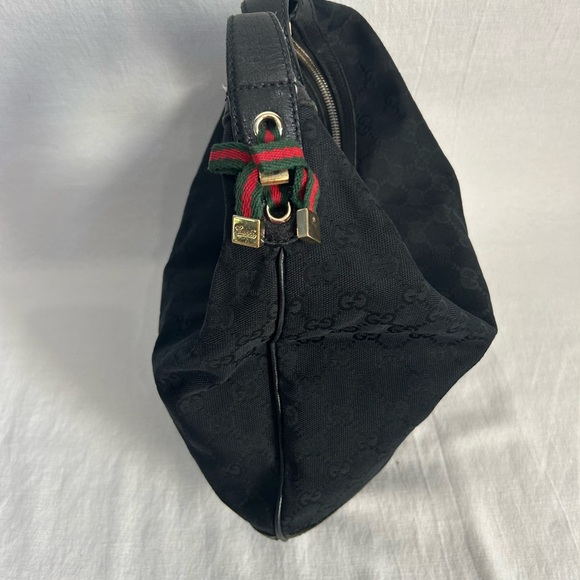 Gucci Shoulder Bag - Picture 3 of 9